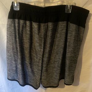 Gray/black Shorts